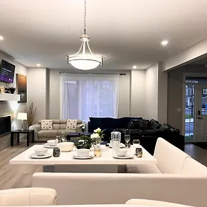Flowealth Luxury Near Netflix Tv Wifi Homestay Calgary